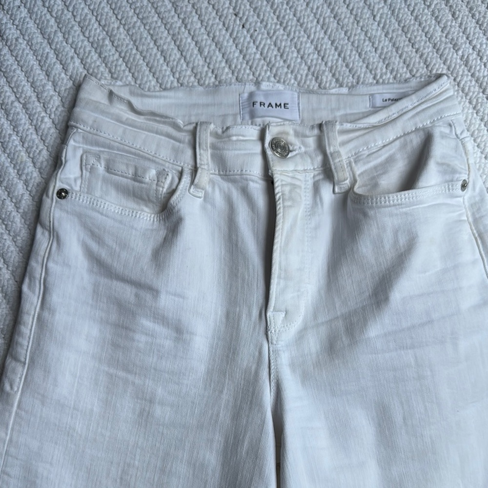 Frame Le Pallazzo Cropped White Jeans